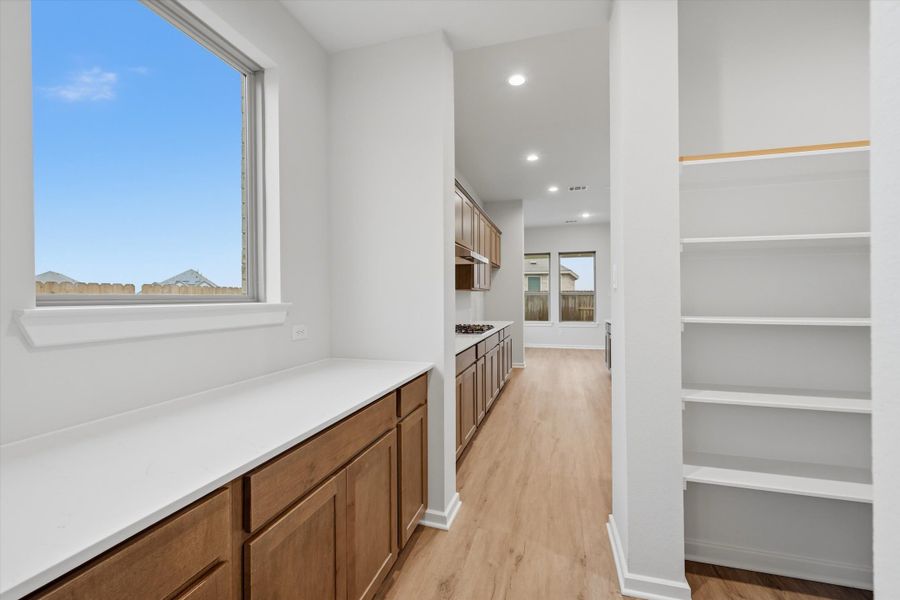 Furnished interior view inside a new home in Canterra Creek  60', Rosharon (Image 12).