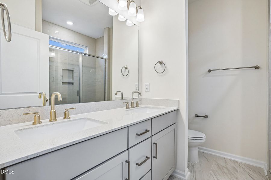 22-Primary Bath