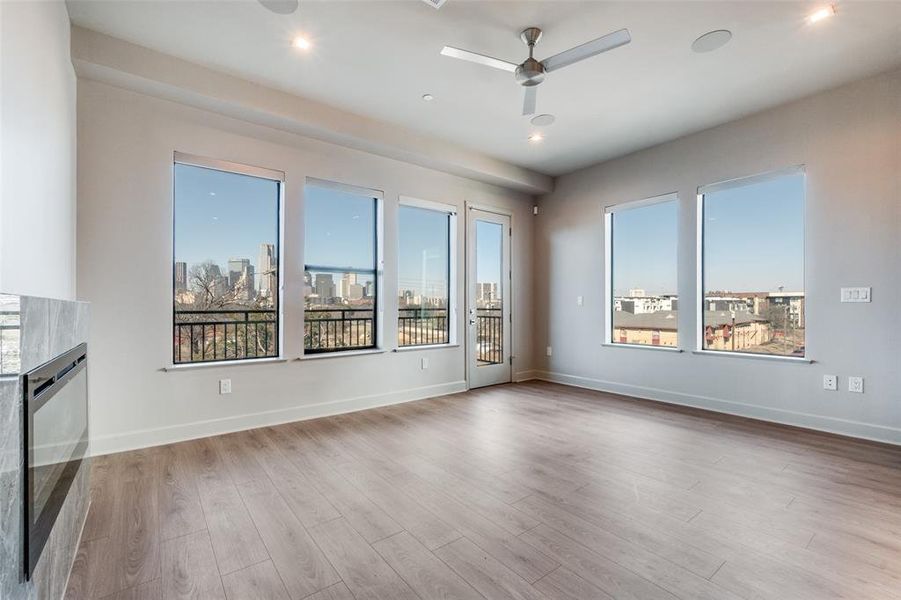 Spacious, unfurnished interior of a new home in , Dallas (Image 13).