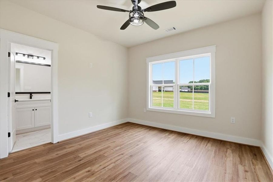 Spacious, unfurnished interior of a new home in , Monroe (Image 53).