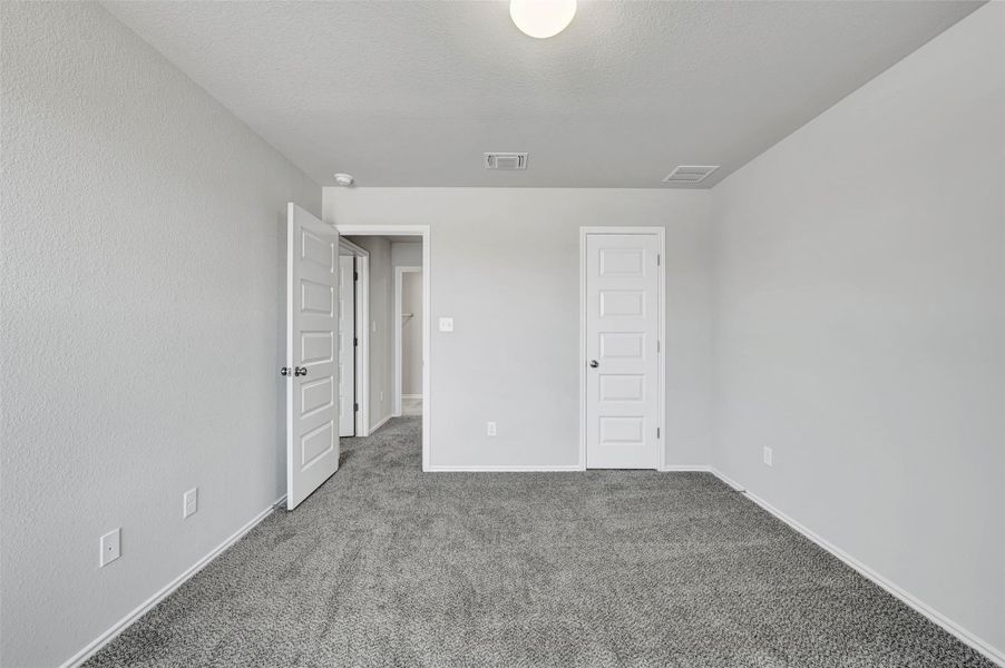Spacious, unfurnished interior of a new home in Carillon, Manor (Image 24).