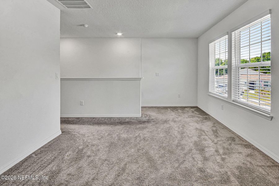 Spacious, unfurnished interior of a new home in , Jacksonville (Image 22).