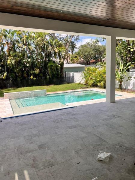 Image 25 of a home in .