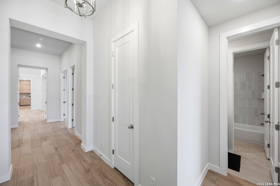 Spacious, unfurnished interior of a new home in The Crossvine, Schertz (Image 13). Spacious, unfurnished interior of a new home in The Crossvine, Schertz (Image 13).