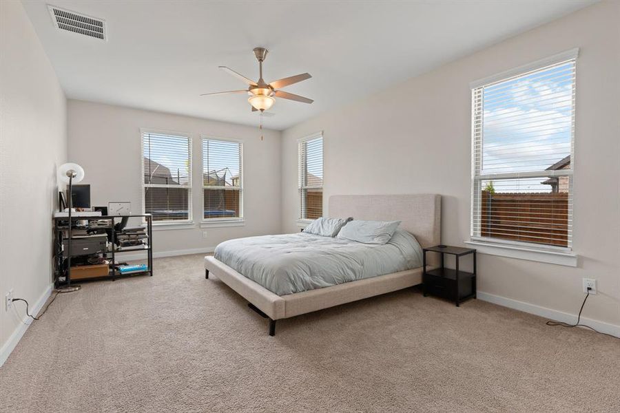 Furnished interior view inside a new home in Elevon, Lavon (Image 13).