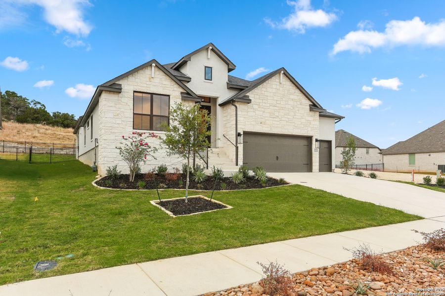 Image 48 of a home in Esperanza - 70'.