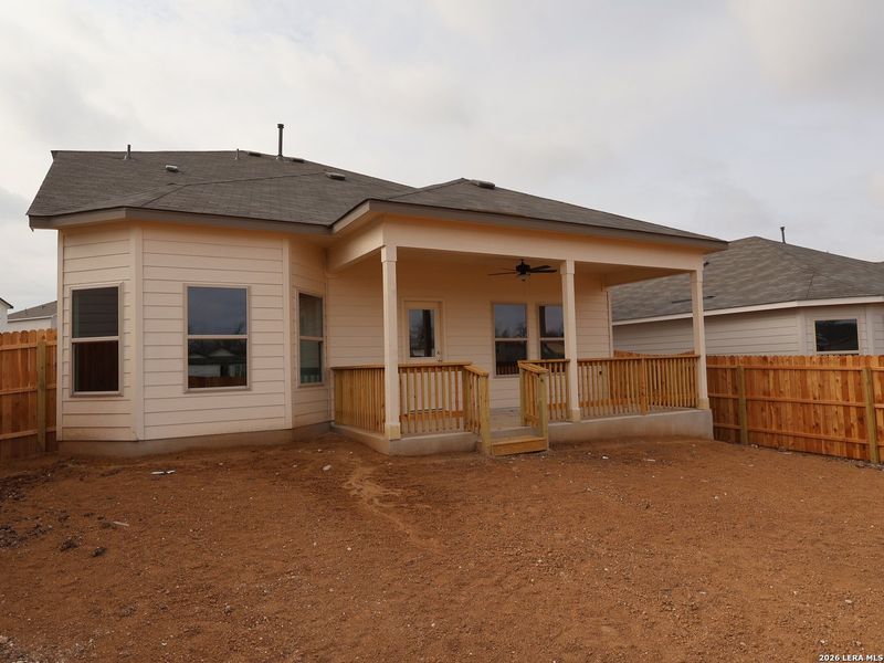 Exterior details and patio area of a home in Agave, San Antonio (Image 3).
