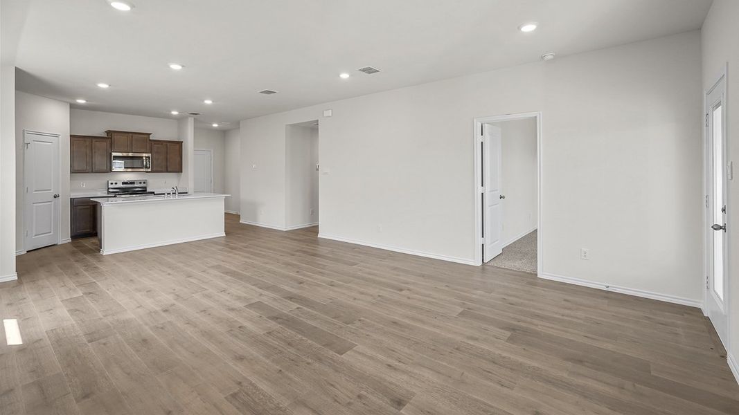 Spacious, unfurnished interior of a new home in Wildwood, Royse City (Image 24). Spacious, unfurnished interior of a new home in Wildwood, Royse City (Image 24).