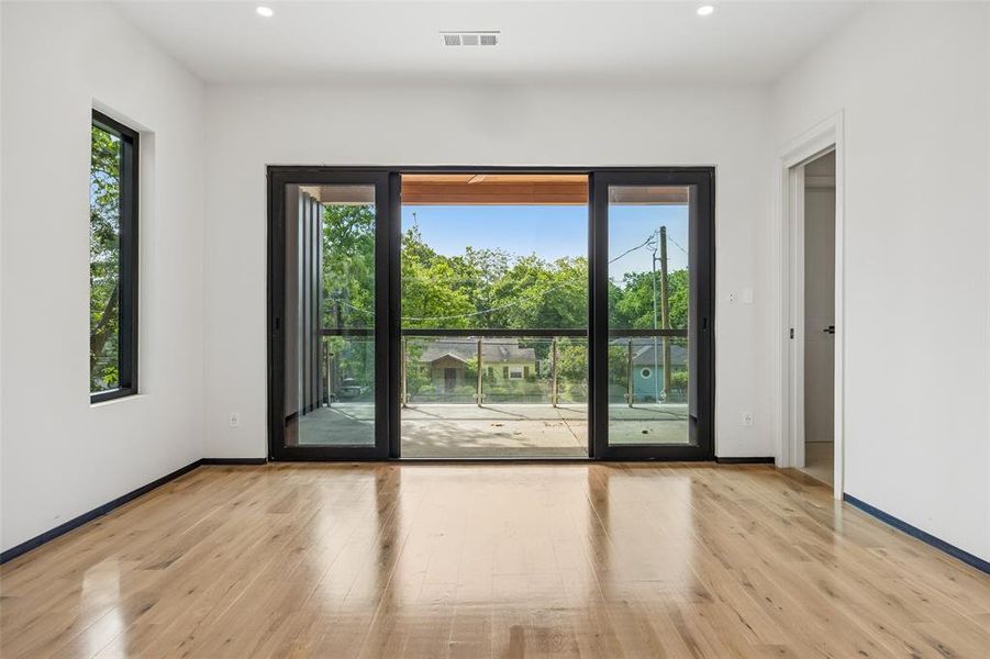 Spacious, unfurnished interior of a new home in , Dallas (Image 22). Spacious, unfurnished interior of a new home in , Dallas (Image 22).