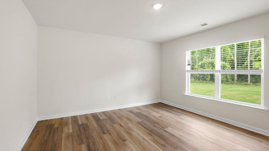 Spacious, unfurnished interior of a new home in Bentley Park, Greenwood (Image 20). Spacious, unfurnished interior of a new home in Bentley Park, Greenwood (Image 20).