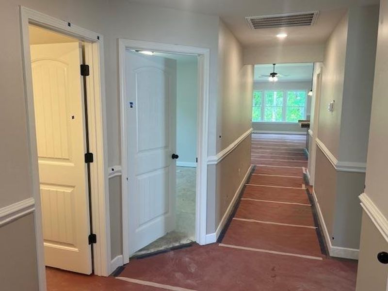 Image 13 of a home in Cleveland Meadows.