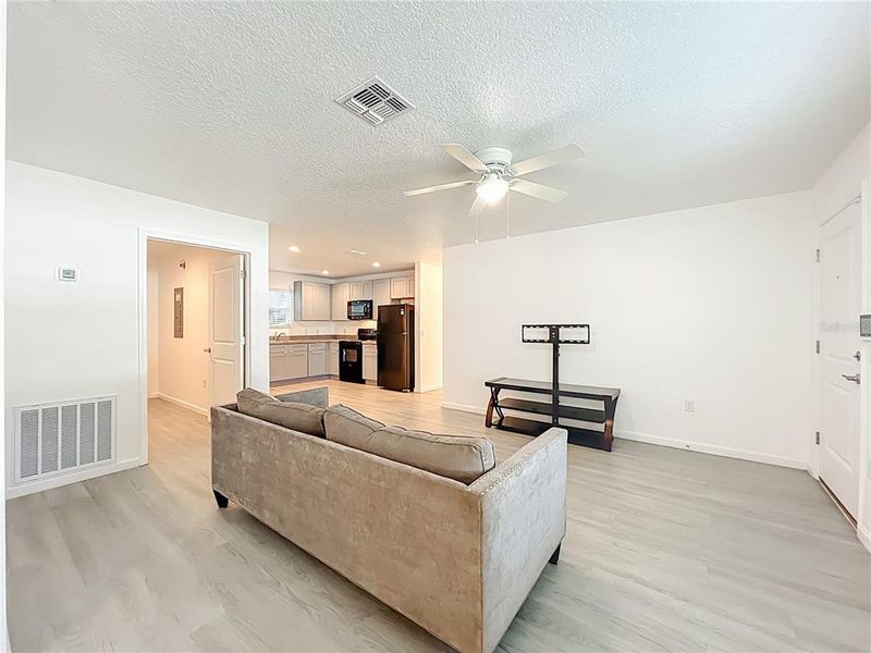 Furnished interior view inside a new home in , Orlando (Image 6).