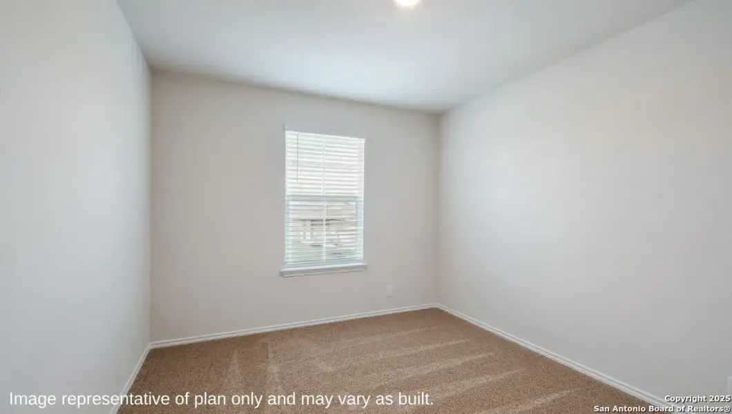 Spacious, unfurnished interior of a new home in Stonehill, San Antonio (Image 17).