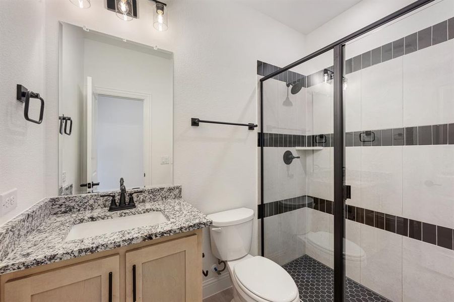 Furnished interior view inside a new home in Terracina, Rockwall (Image 13). Furnished interior view inside a new home in Terracina, Rockwall (Image 13).