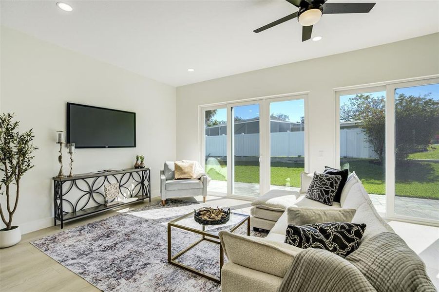 Furnished interior view inside a new home in , Largo (Image 28).