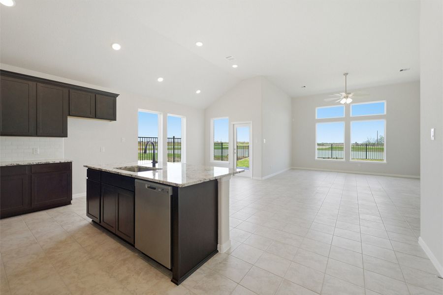 Furnished interior view inside a new home in Canterra Creek, Rosharon (Image 5).