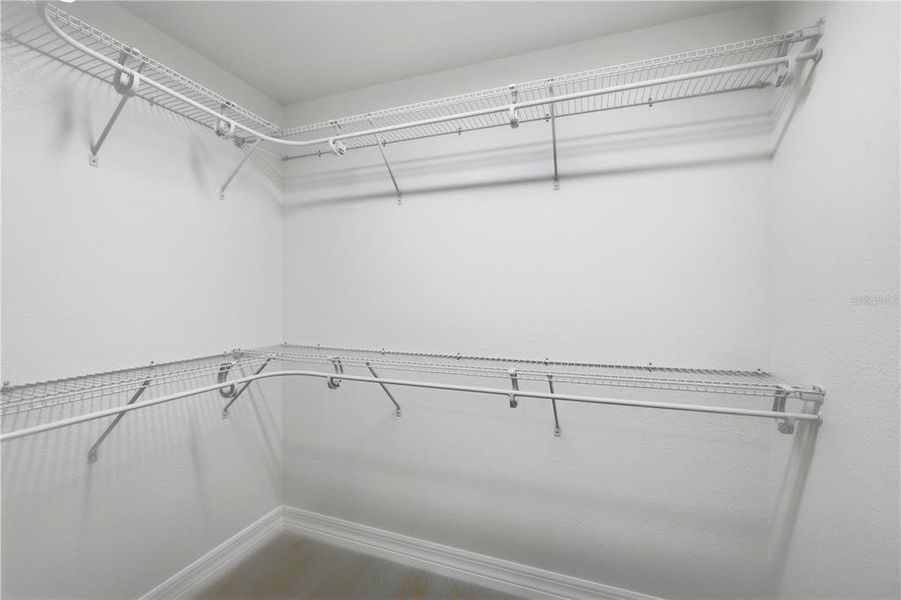 Spacious, unfurnished interior of a new home in , Ocklawaha (Image 25).
