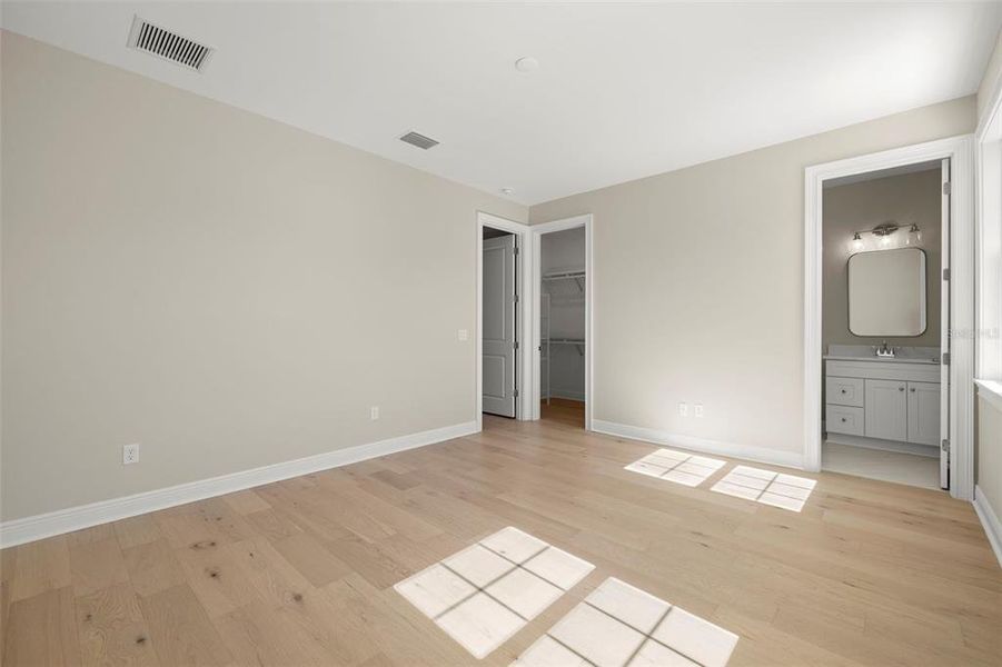 Spacious, unfurnished interior of a new home in , Tampa (Image 17). Spacious, unfurnished interior of a new home in , Tampa (Image 17).