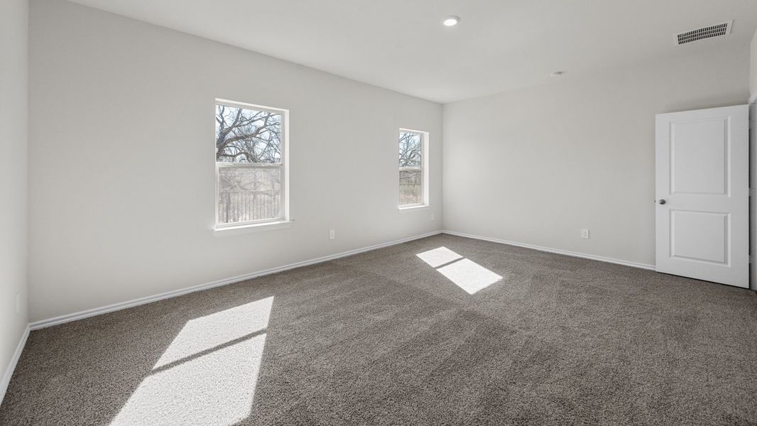 Spacious, unfurnished interior of a new home in Crane Crossing, Crandall (Image 22).