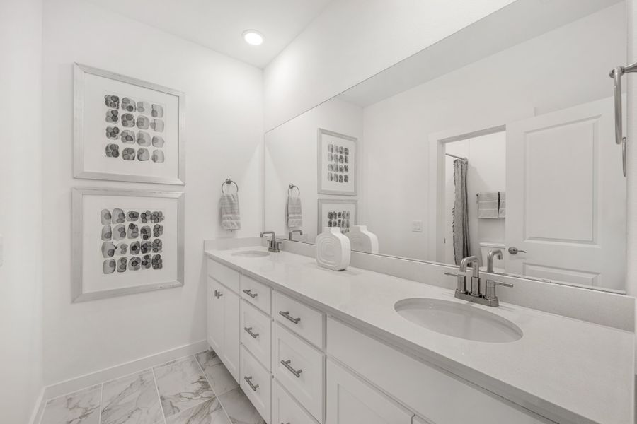 Furnished interior view inside a new home in Willow Grove Townhomes, Melissa (Image 32).
