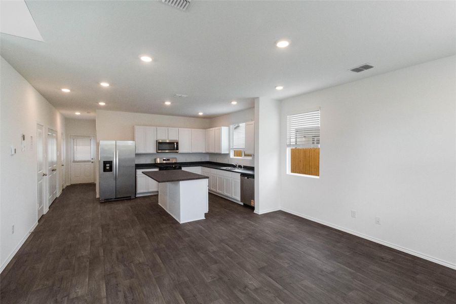 Image 14 of a home in Valverde. Image 14 of a home in Valverde.