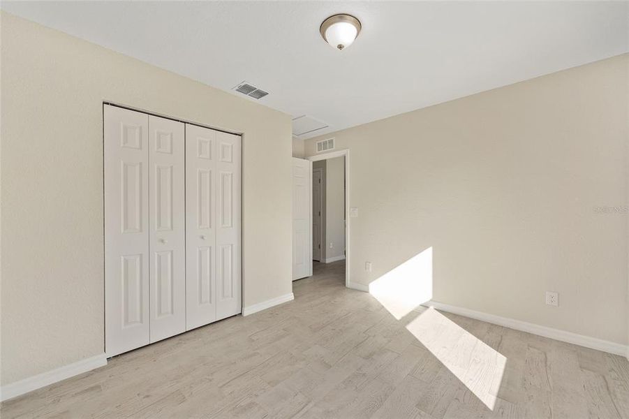 Spacious, unfurnished interior of a new home in , Ocala (Image 32).