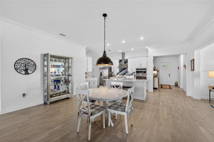 Furnished interior view inside a new home in , Wimauma (Image 40). Furnished interior view inside a new home in , Wimauma (Image 40).