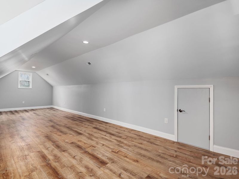 Spacious, unfurnished interior of a new home in , Hendersonville (Image 19).