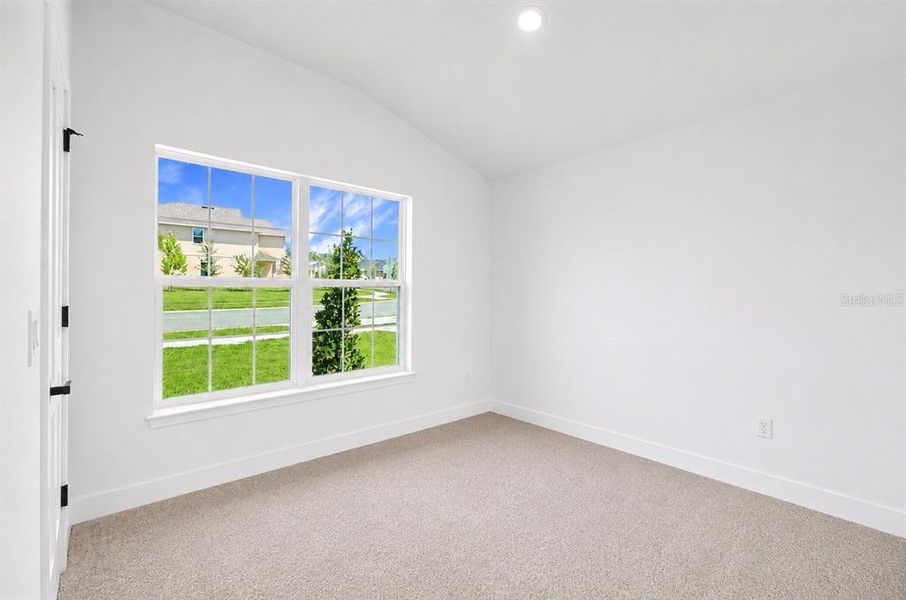 Spacious, unfurnished interior of a new home in Harmony Central, St. Cloud (Image 12).