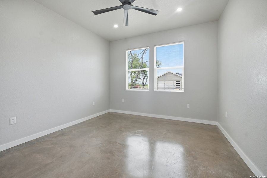 Spacious, unfurnished interior of a new home in , Pleasanton (Image 24).