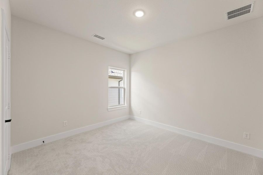 Spacious, unfurnished interior of a new home in Carriage Collection at Painted Tree, McKinney (Image 26).