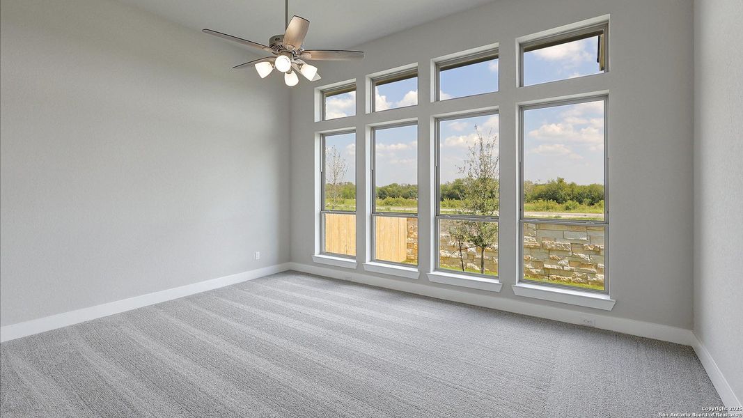 Spacious, unfurnished interior of a new home in Haby Hill 60', San Antonio (Image 29).