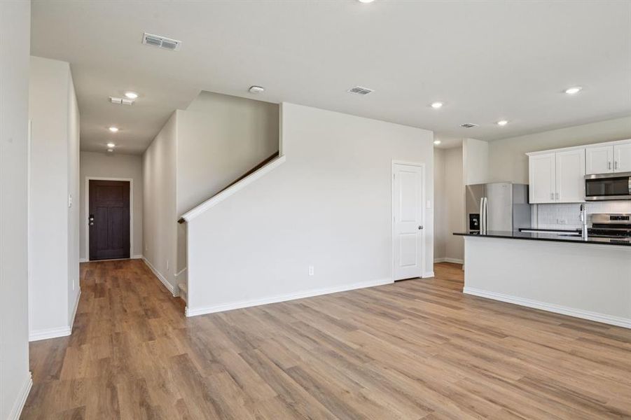 Spacious, unfurnished interior of a new home in River Ridge, Crandall (Image 20).
