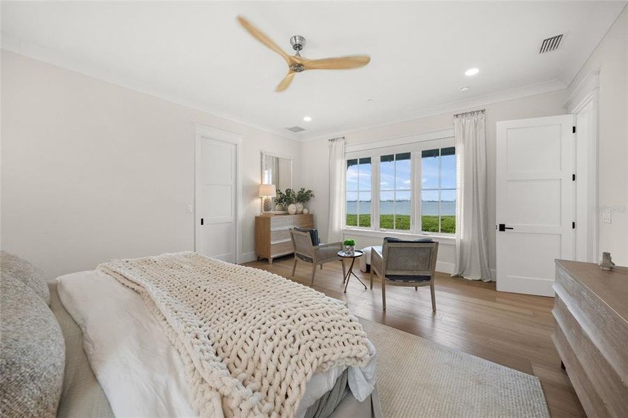 Furnished interior view inside a new home in , Bradenton (Image 46).