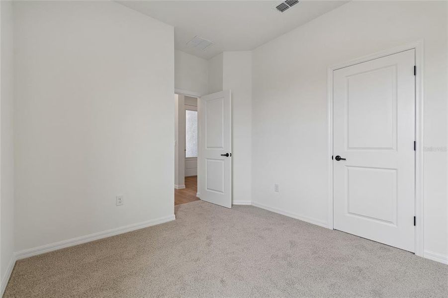 Spacious, unfurnished interior of a new home in Waterset Tradition Series, Apollo Beach (Image 20). Spacious, unfurnished interior of a new home in Waterset Tradition Series, Apollo Beach (Image 20).