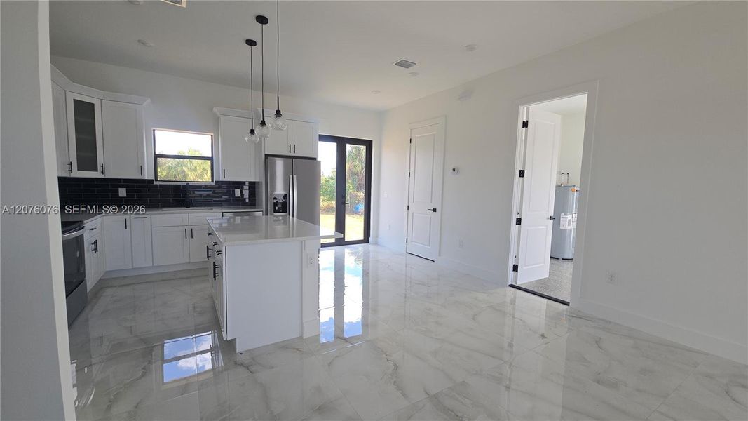 Image 21 of a home in .