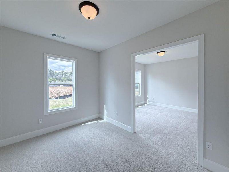 Spacious, unfurnished interior of a new home in Ashbury Commons, Powder Springs (Image 7).