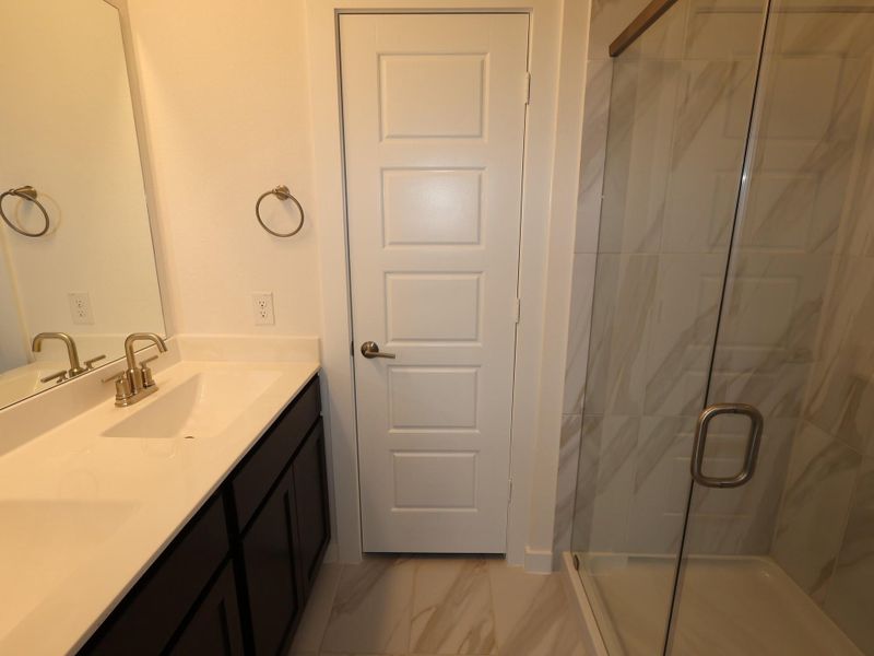 Furnished interior view inside a new home in Summerview, Fulshear (Image 5).