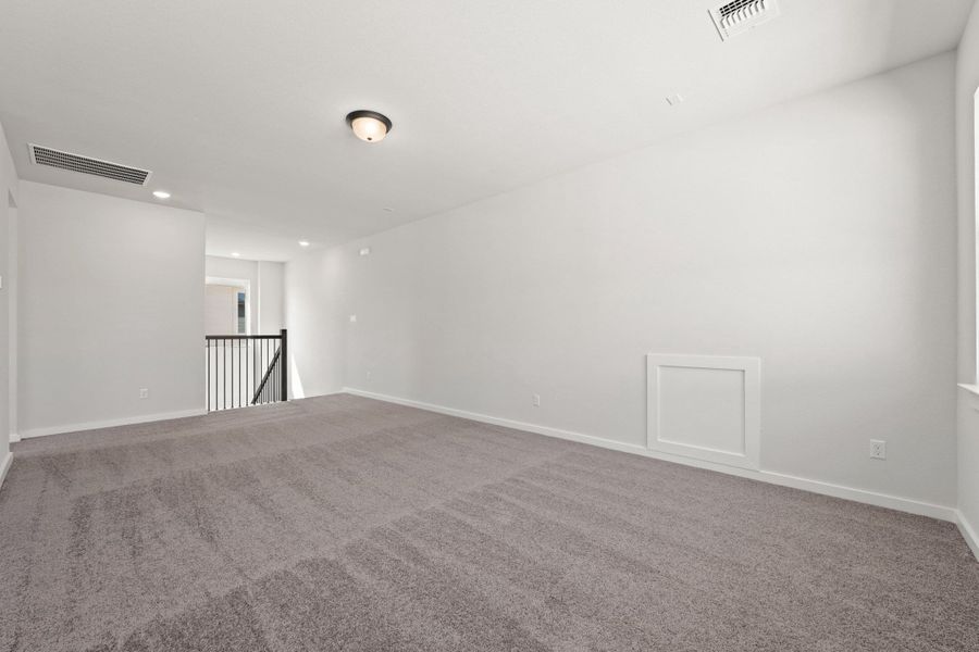 Spacious, unfurnished interior of a new home in Park Central, Georgetown (Image 38).