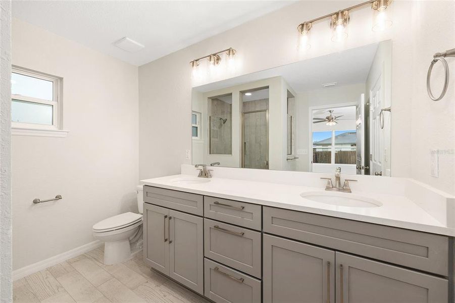 Furnished interior view inside a new home in , Belleview (Image 10).