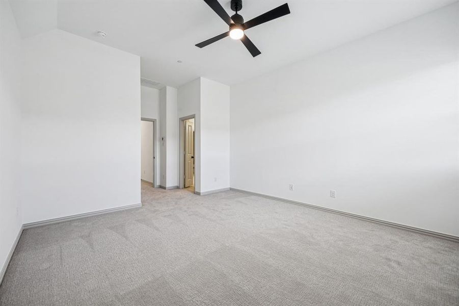 Spacious, unfurnished interior of a new home in , Argyle (Image 22).