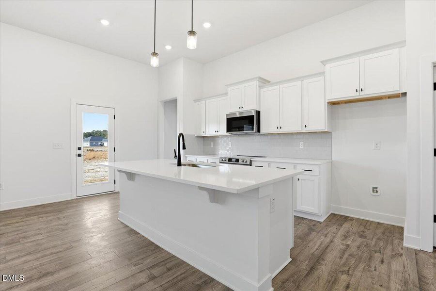 12-103 Brighton St-12