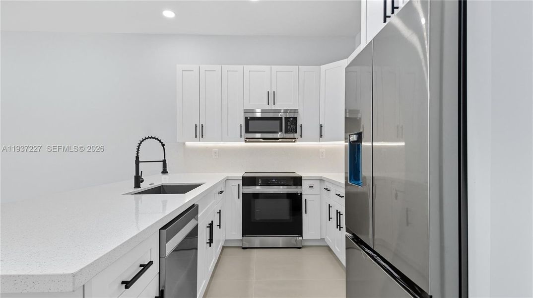 Furnished interior view inside a new home in , Fort Lauderdale (Image 15).