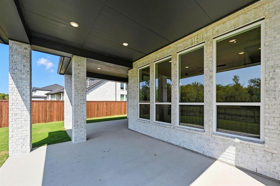 Exterior details and patio area of a home in Sonoma Verde: 70ft. lots, McLendon-Chisholm (Image 16). Exterior details and patio area of a home in Sonoma Verde: 70ft. lots, McLendon-Chisholm (Image 16).