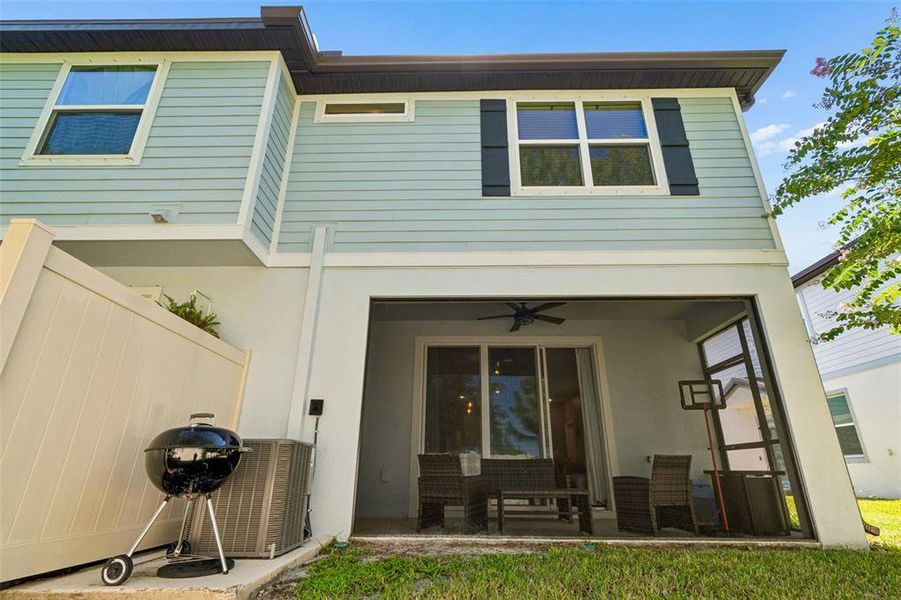 Exterior details and patio area of a home in , Tampa (Image 28).