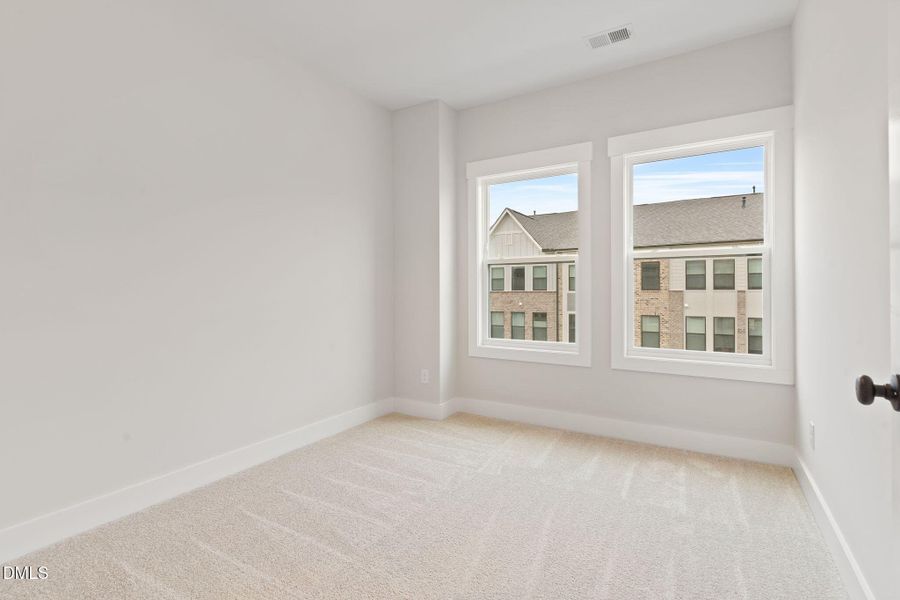 33-web-or-mls-DSC07638 33-web-or-mls-DSC07638