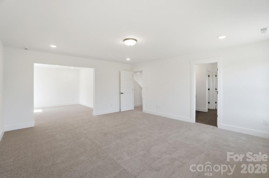 Spacious, unfurnished interior of a new home in Chasewood, Mint Hill (Image 25).