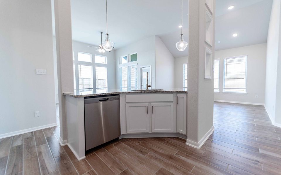 Furnished interior view inside a new home in Bay Creek, Baytown (Image 6).