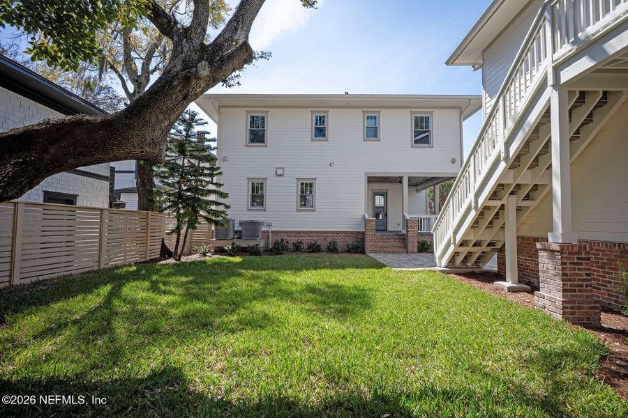 Exterior details and patio area of a home in , Jacksonville (Image 52).