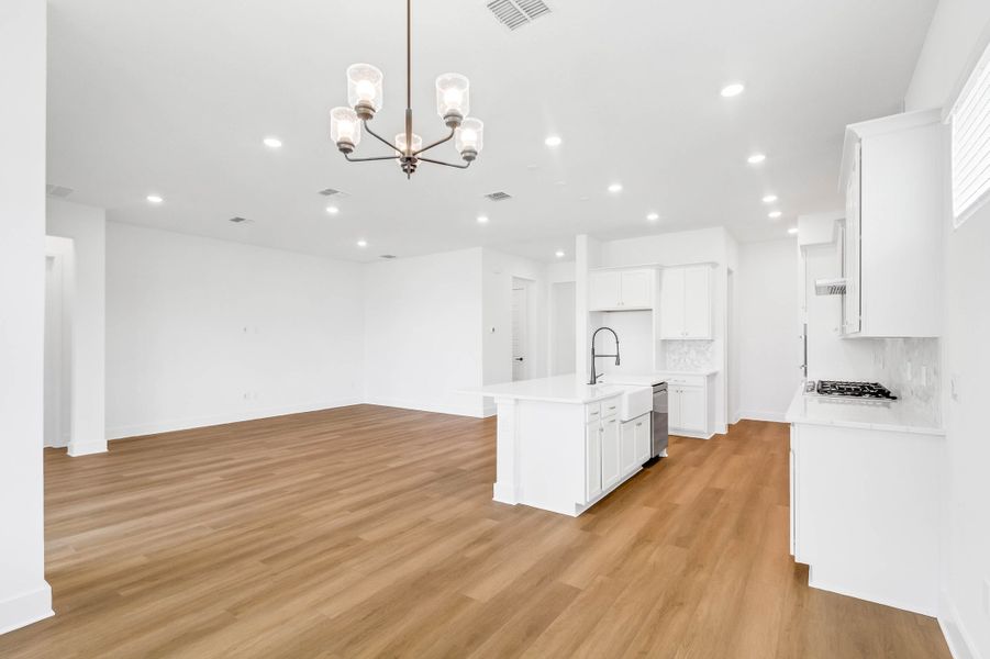 Representative unfurnished interior of a home built from the Eliot by Rockwell Homes in Northlake at Ovation, Winter Garden (Image 25). Representative unfurnished interior of a home built from the Eliot by Rockwell Homes in Northlake at Ovation, Winter Garden (Image 25).